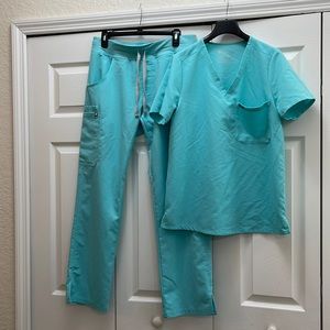Figs Teal Straight Leg Pants & Top Set
